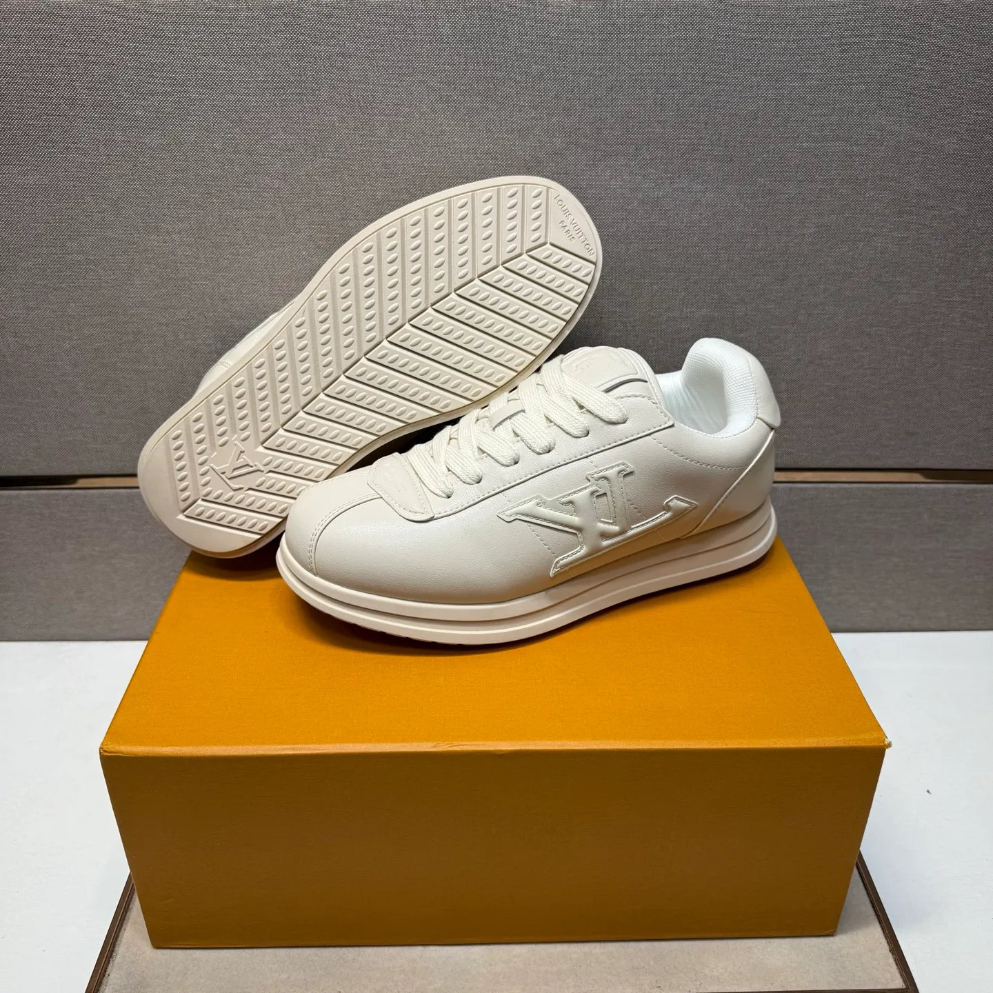 Men's men's shoes 💰pp560 [LV～] Men's casual shoes 2025z cabinet sales simultaneously 🔶Size: 38-44 #️⃣ 🔷6 colors🔜The upper is made of multi-material splicing➕Mesh lining, comfortable and breathable, sole: original comfortable and wear-resistant outsole, ⚠️real thing📱photographed🎬real thing is better📢📢📢